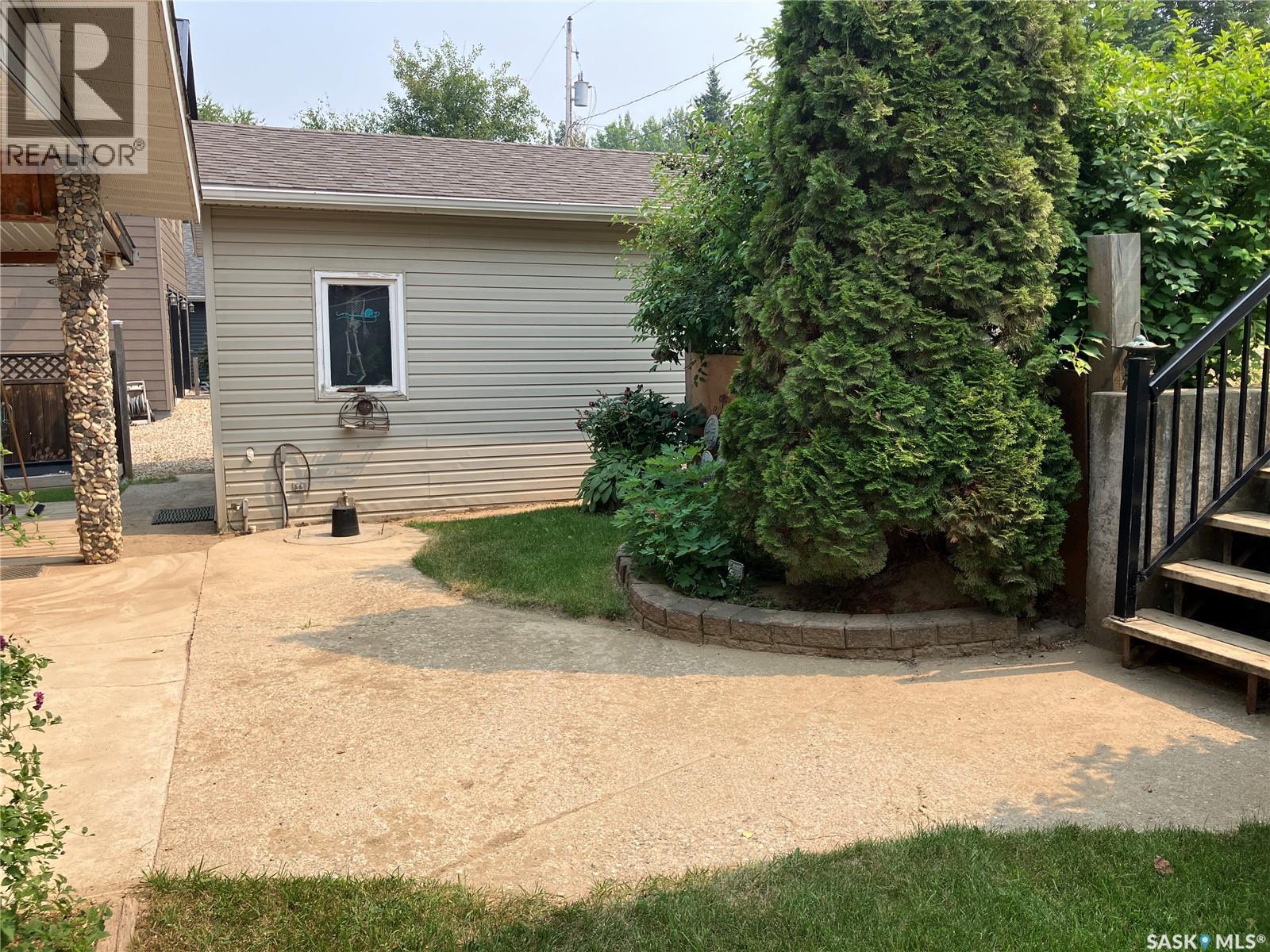 1118 Birch Avenue, Tobin Lake, SK - Outdoor