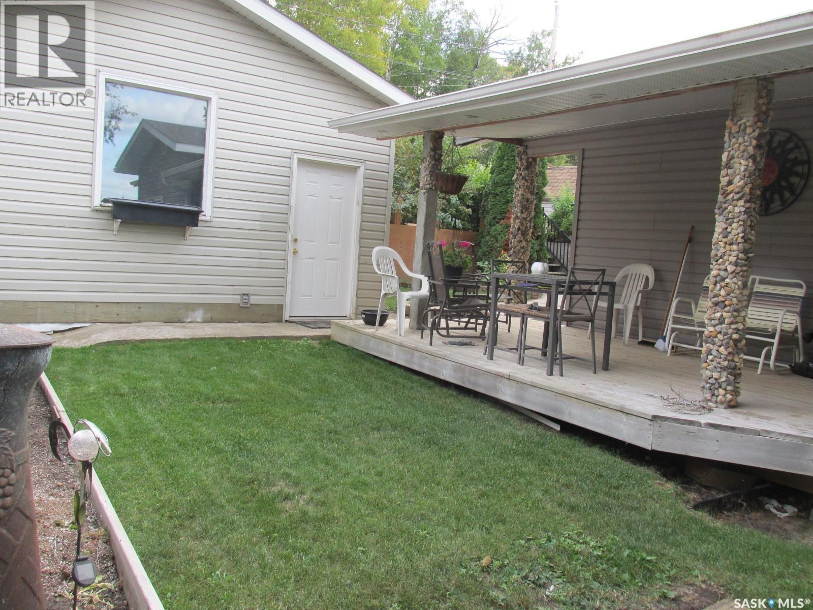 1118 Birch Avenue, Tobin Lake, SK - Outdoor With Deck Patio Veranda With Exterior