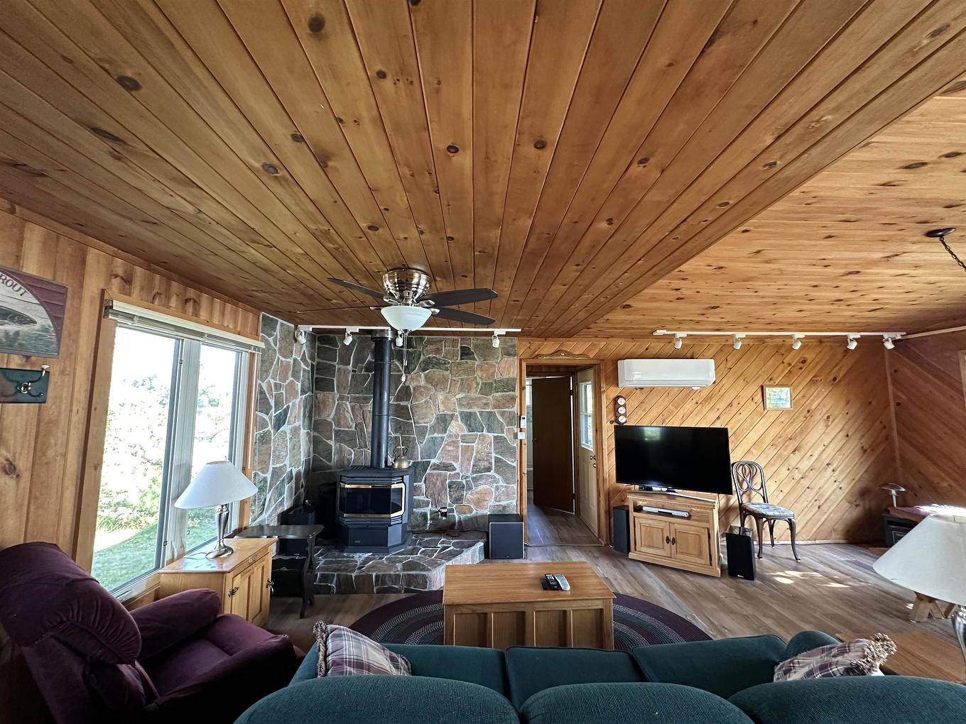 Pcl 41054 Ptarmigan Bay Lake Of The Woods, Unorganized, ON