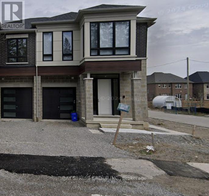 115B Bond Crescent, Richmond Hill, ON - Outdoor