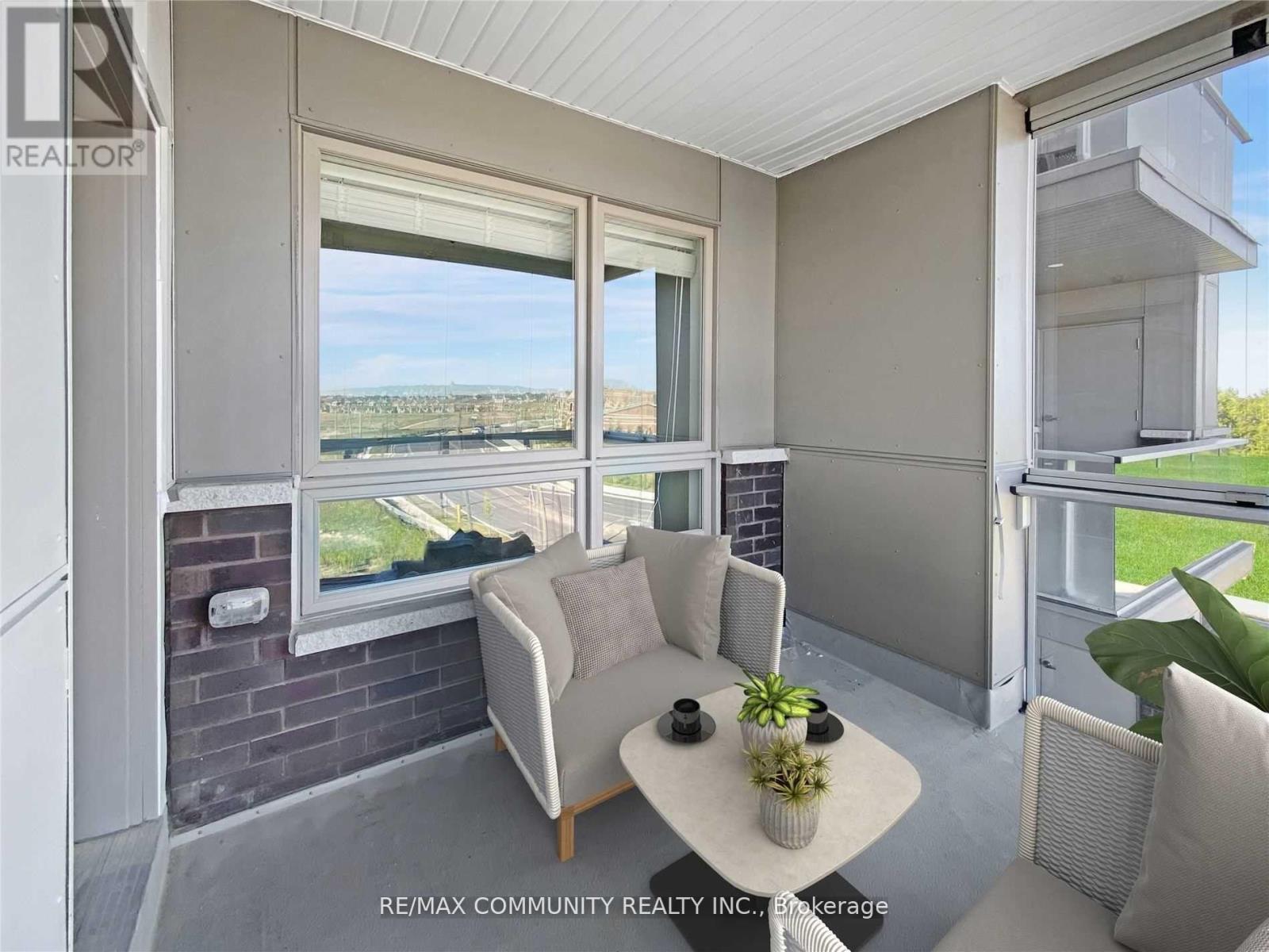 413 - 58 Adam Sellers Street E, Markham, ON - With Exterior