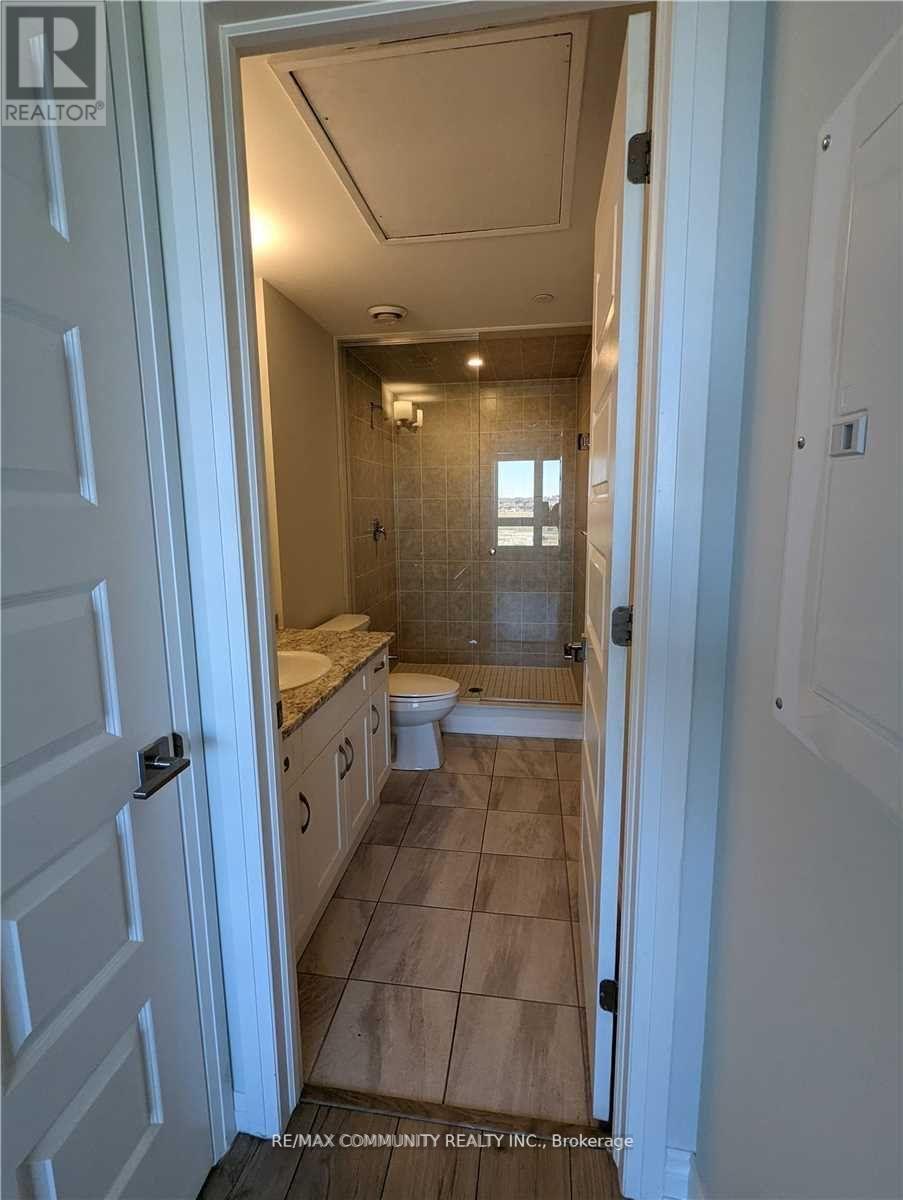 413 - 58 Adam Sellers Street E, Markham, ON - Indoor Photo Showing Bathroom