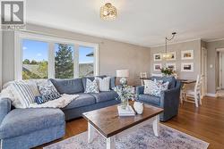 Completely turnkey with Simply Cottage decor! -