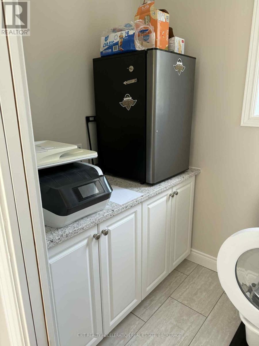 842 County Road 9, Greater Napanee, ON - Indoor Photo Showing Laundry Room