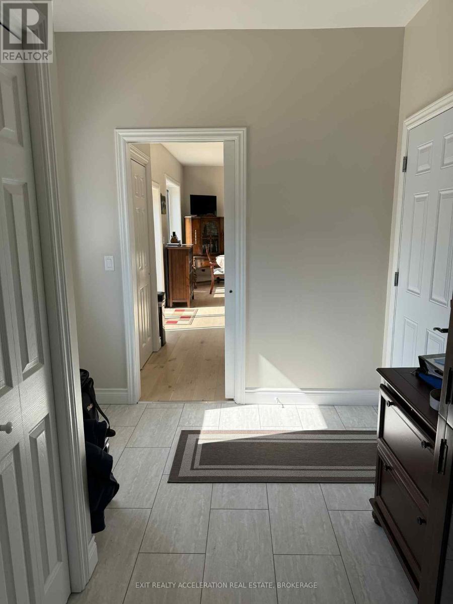 842 County Road 9, Greater Napanee, ON - Indoor Photo Showing Other Room