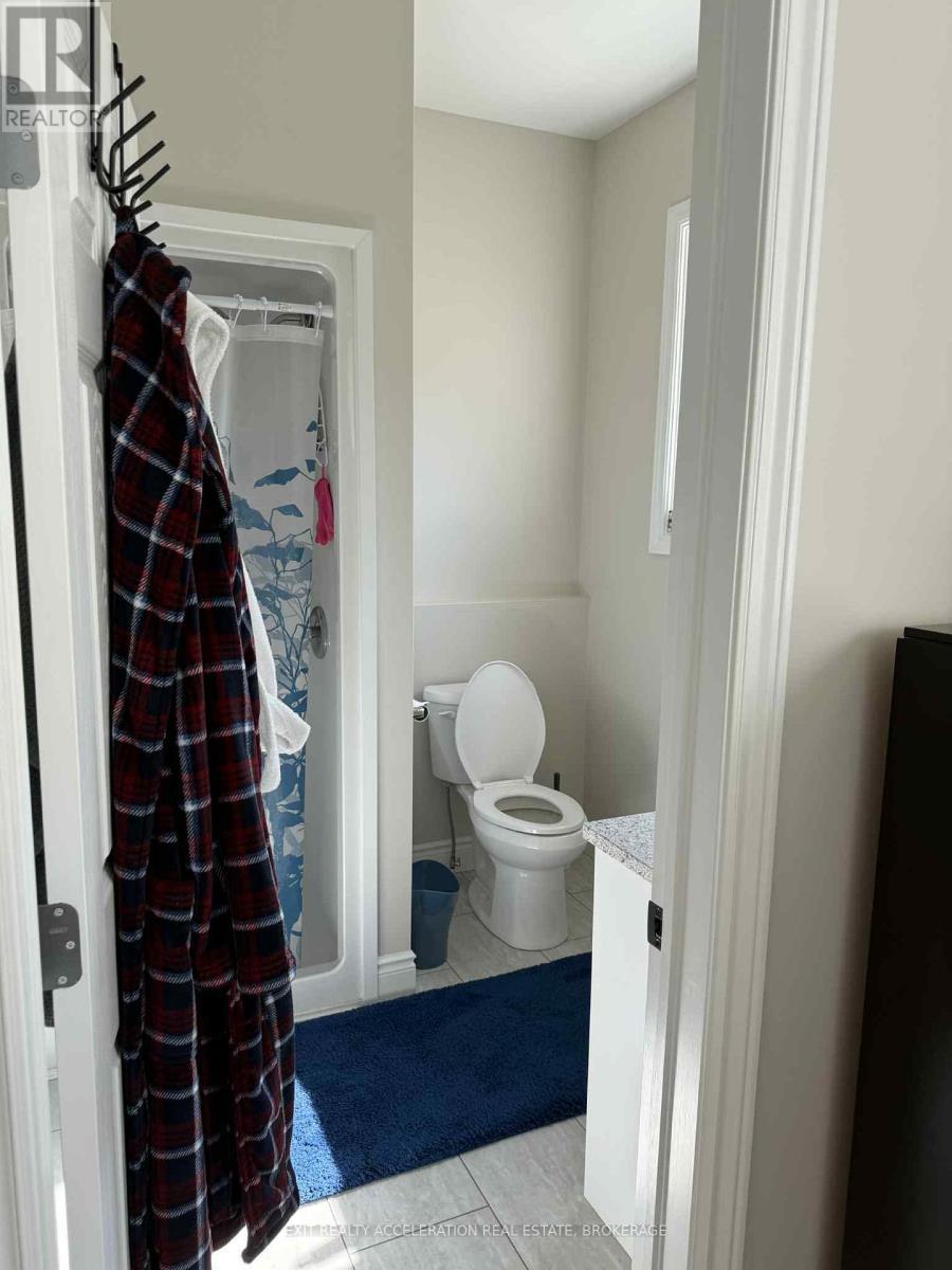 842 County Road 9, Greater Napanee, ON - Indoor Photo Showing Bathroom