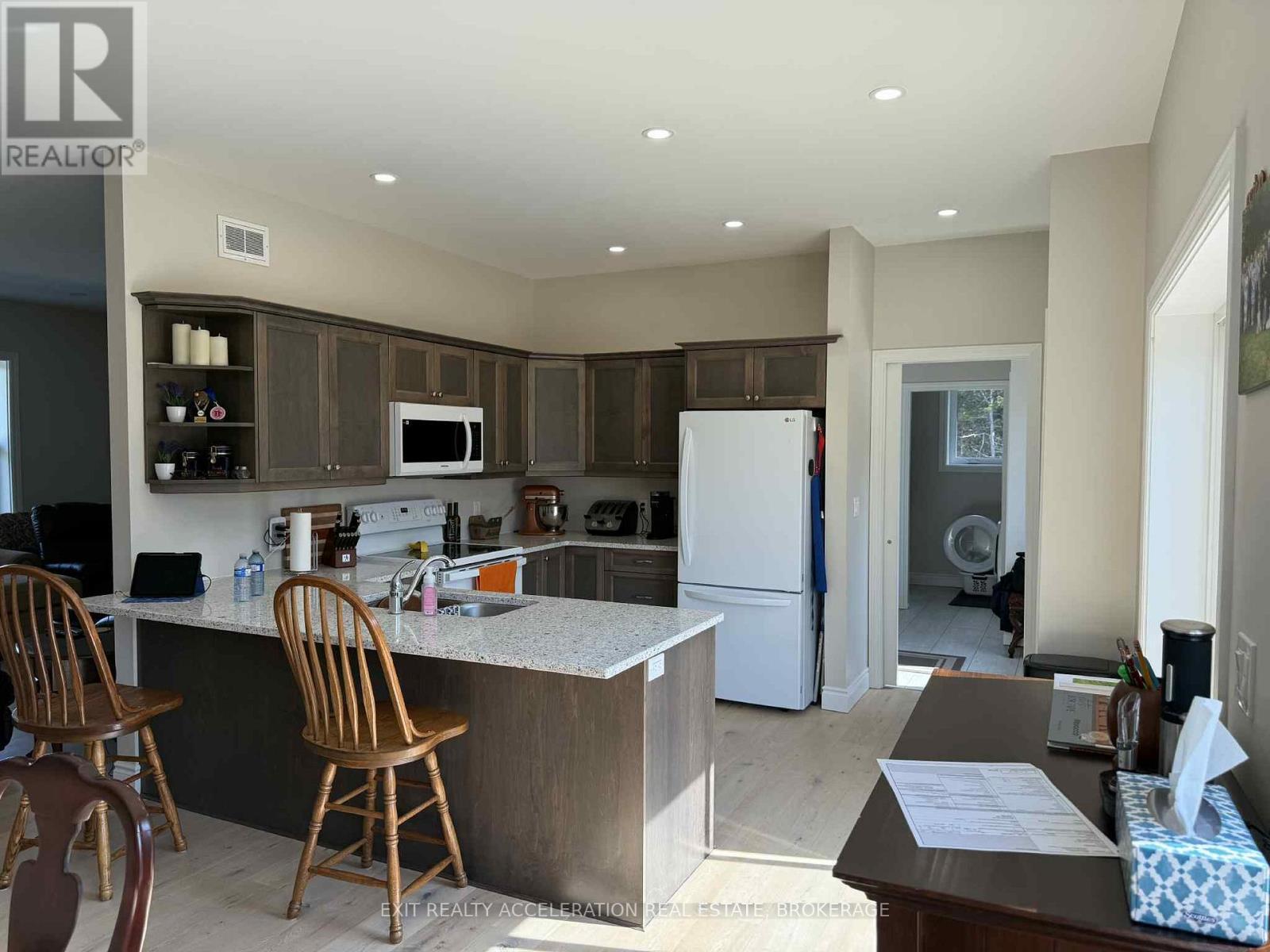 842 County Road 9, Greater Napanee, ON - Indoor