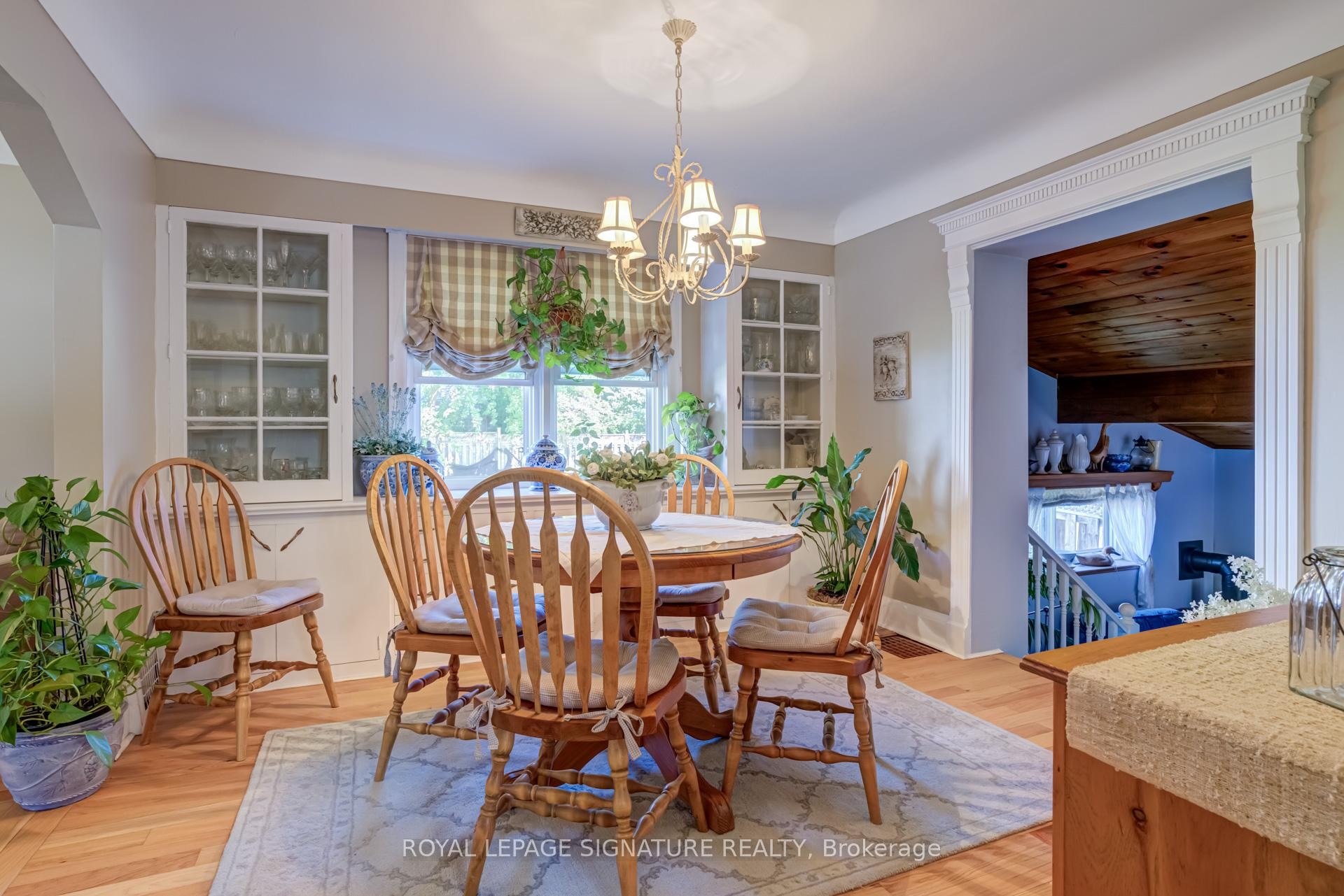 755 Maple Avenue, Burlington, ON - Indoor Photo Showing Dining Room