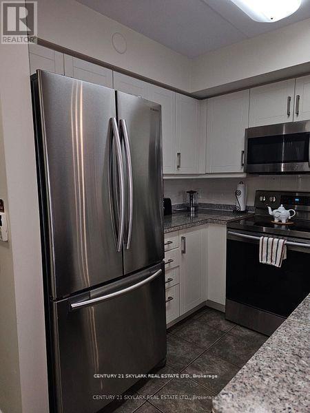 316 - 25 Via Rosedale Way, Brampton, ON - Indoor Photo Showing Kitchen With Stainless Steel Kitchen