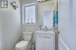 Powder room -
