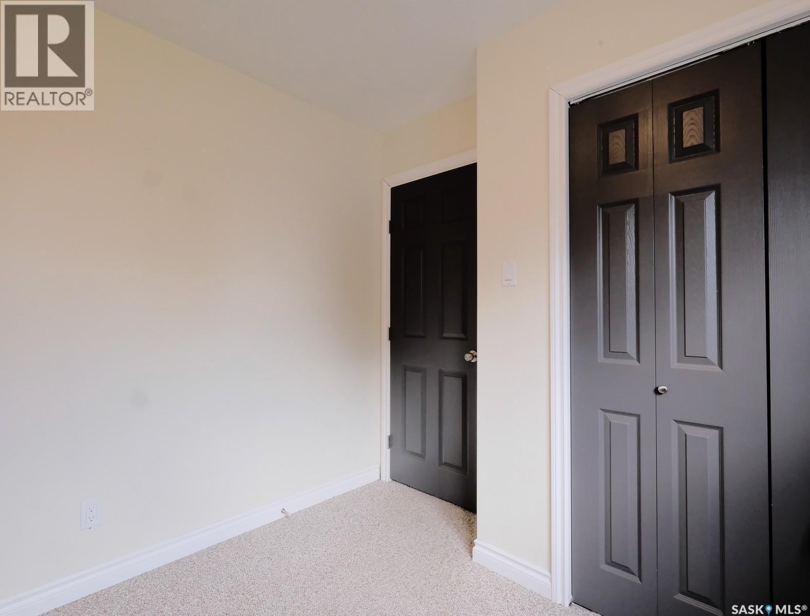 106 8Th Avenue W, Biggar, SK - Indoor Photo Showing Other Room