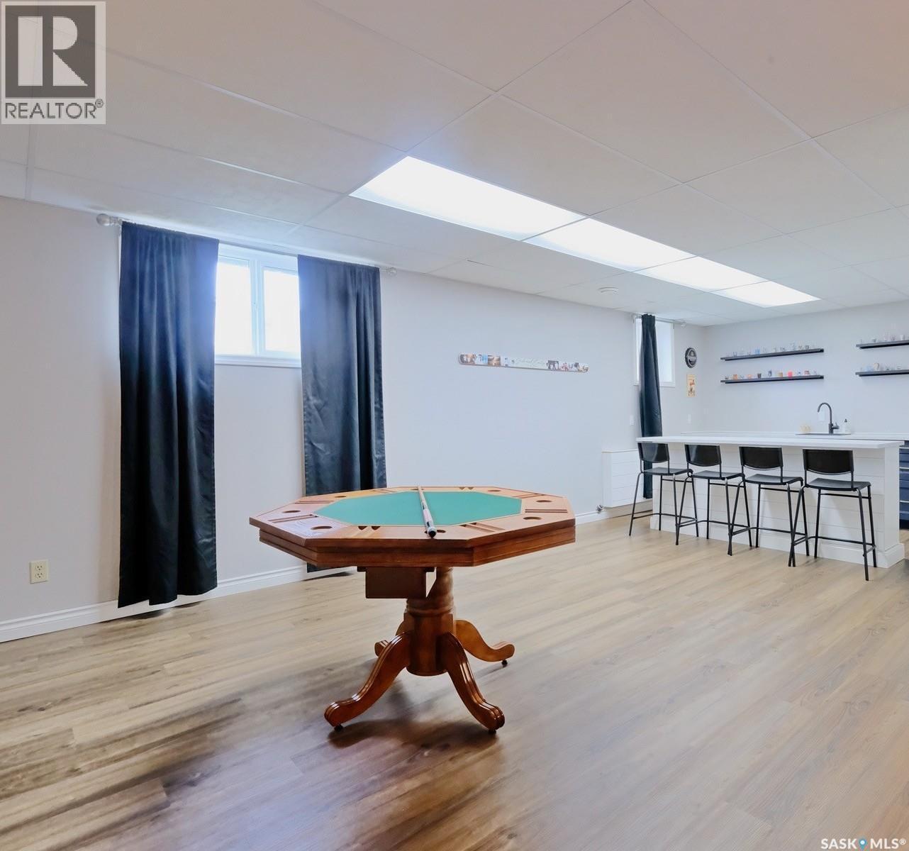 106 8Th Avenue W, Biggar, SK - Indoor Photo Showing Other Room