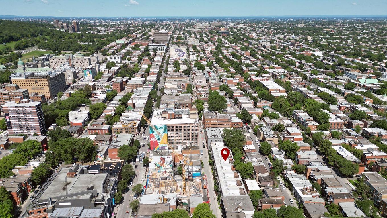 Aerial photo - 302-3551 Rue St-Dominique, Montréal (Le Plateau-Mont-Royal), QC - Outdoor With View