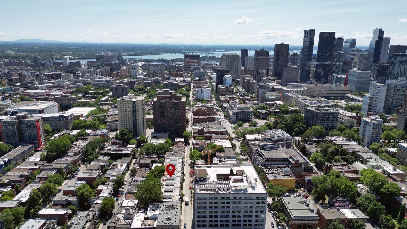 Aerial photo - 302-3551 Rue St-Dominique, Montréal (Le Plateau-Mont-Royal), QC - Outdoor With View