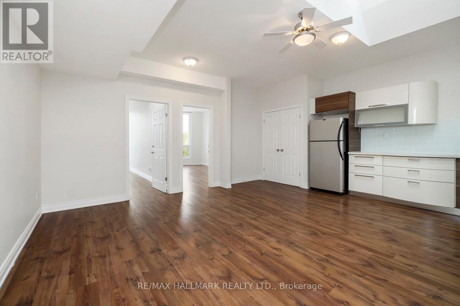 3631 Dundas Street W, Toronto, ON