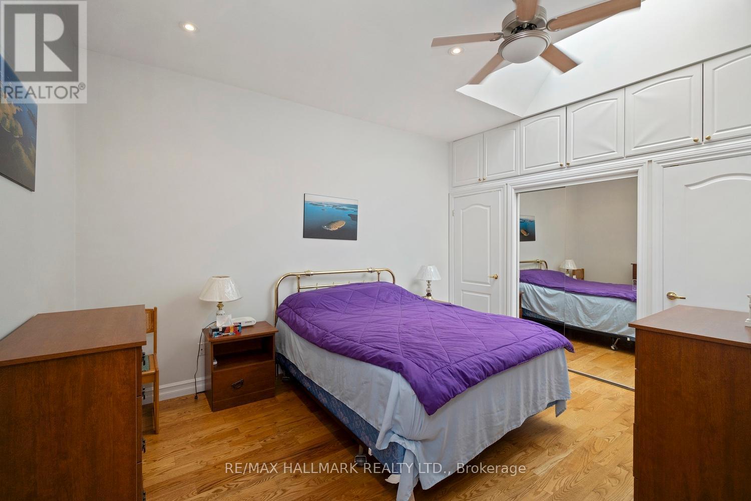 3631 Dundas Street W, Toronto, ON