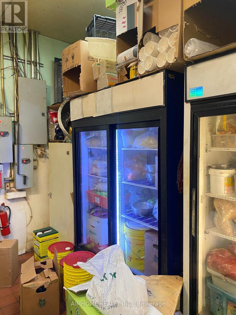 F10-F11 - 8 Glen Watford Drive, Toronto, ON