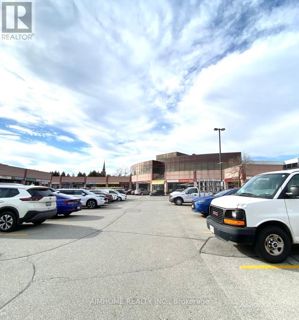 F10-F11 - 8 Glen Watford Drive, Toronto, ON