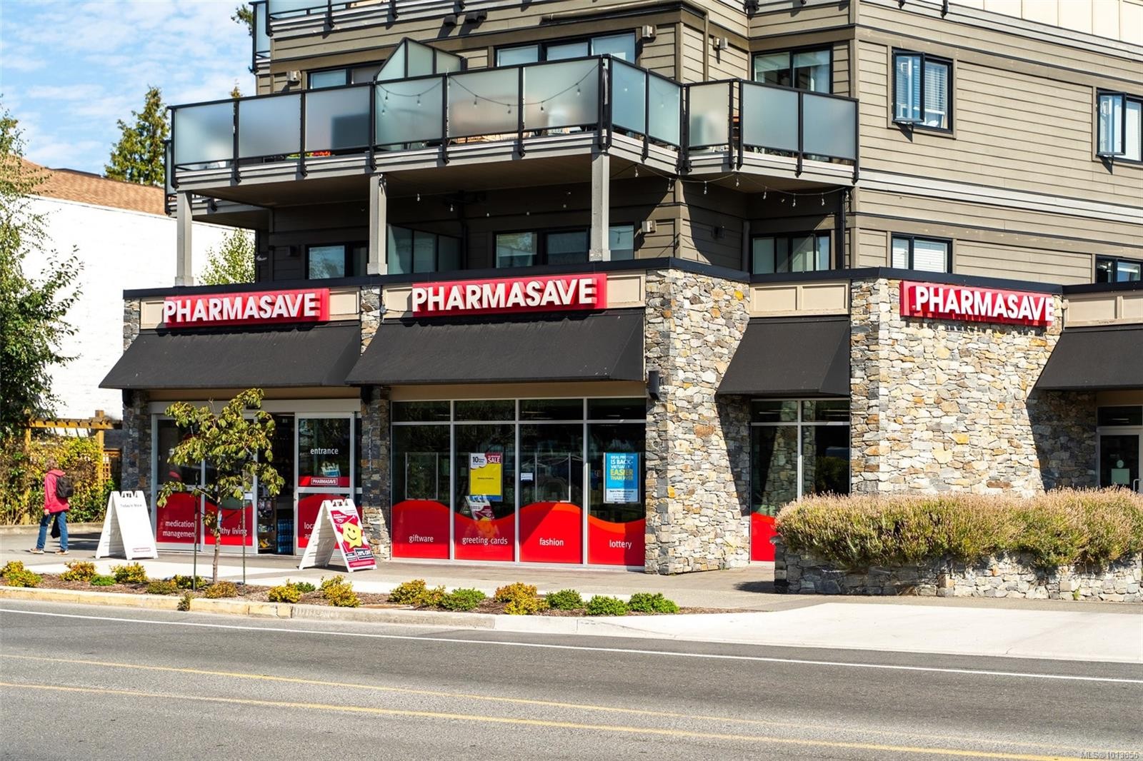 1208 Marchant Rd, Central Saanich, BC