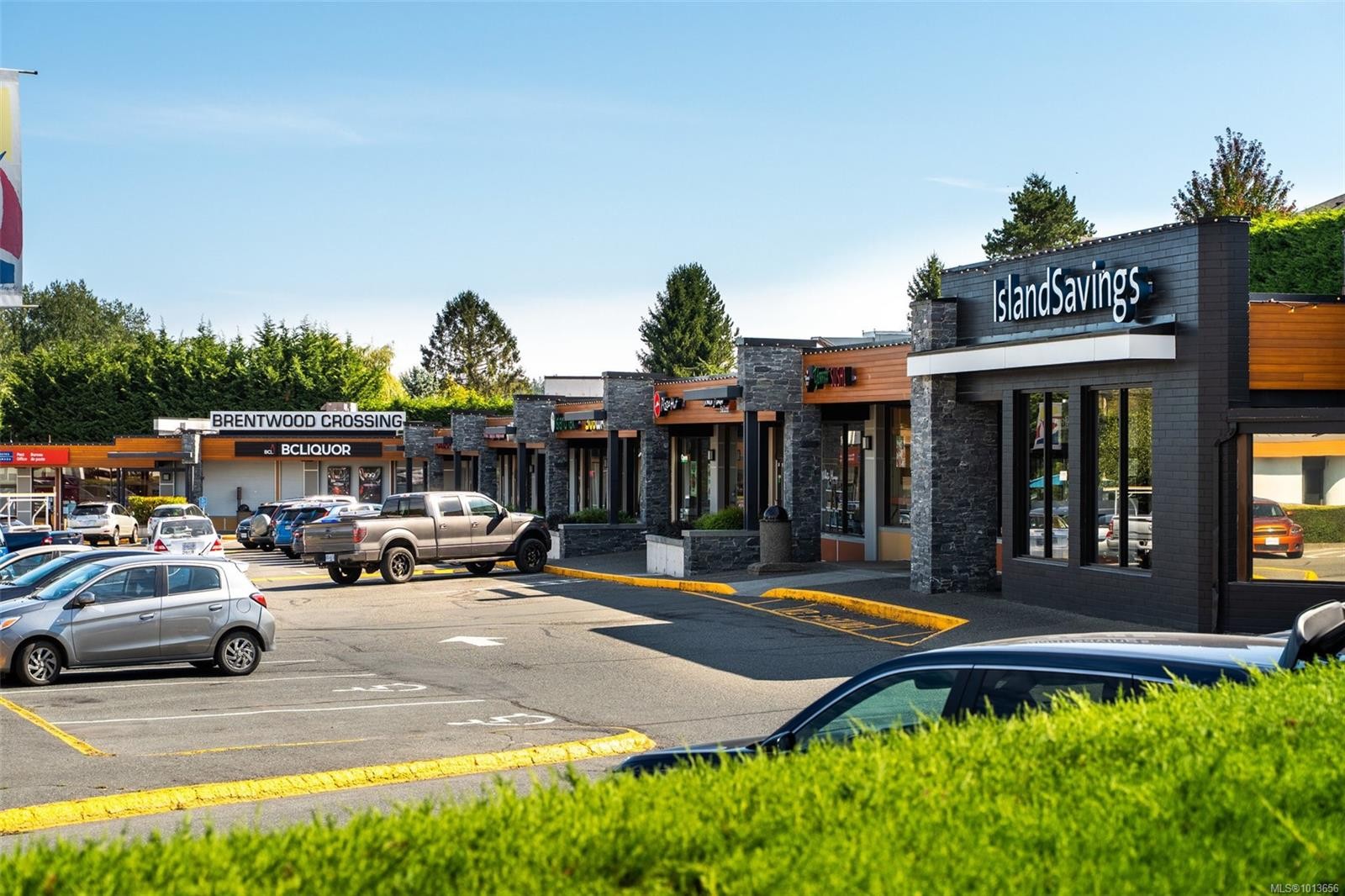 1208 Marchant Rd, Central Saanich, BC