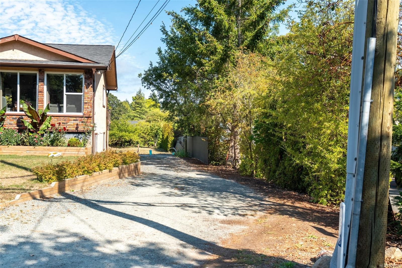 1208 Marchant Rd, Central Saanich, BC