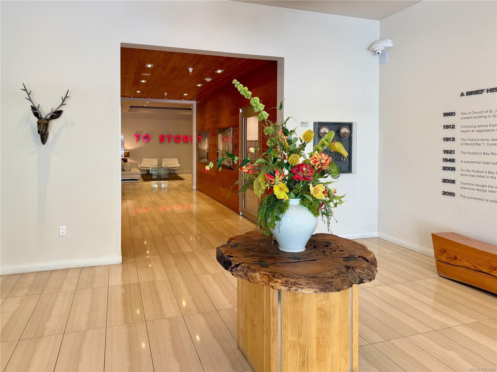 438-770 Fisgard St, Victoria, BC - Indoor Photo Showing Other Room