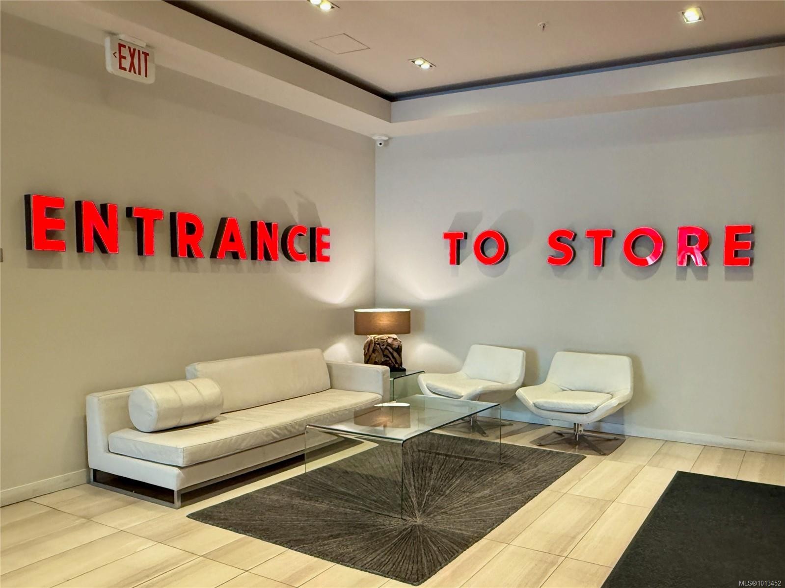 438-770 Fisgard St, Victoria, BC - Indoor