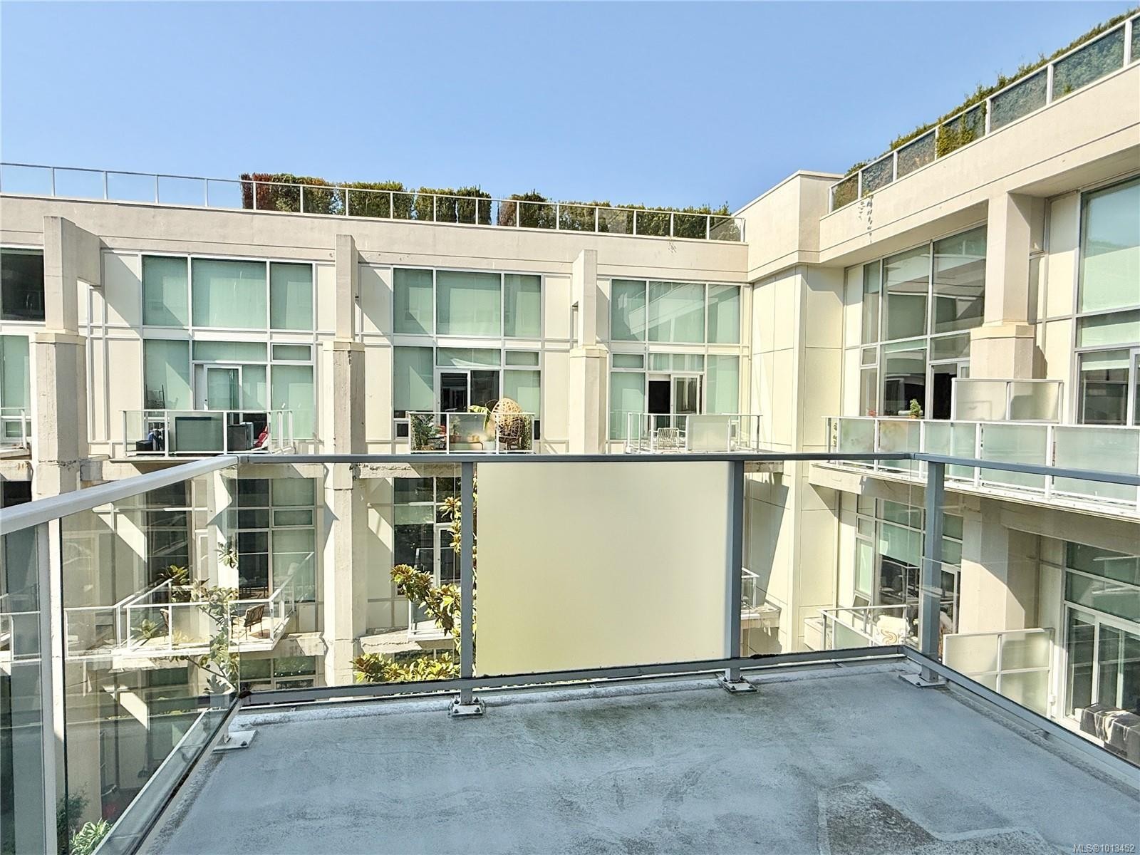 438-770 Fisgard St, Victoria, BC - Outdoor