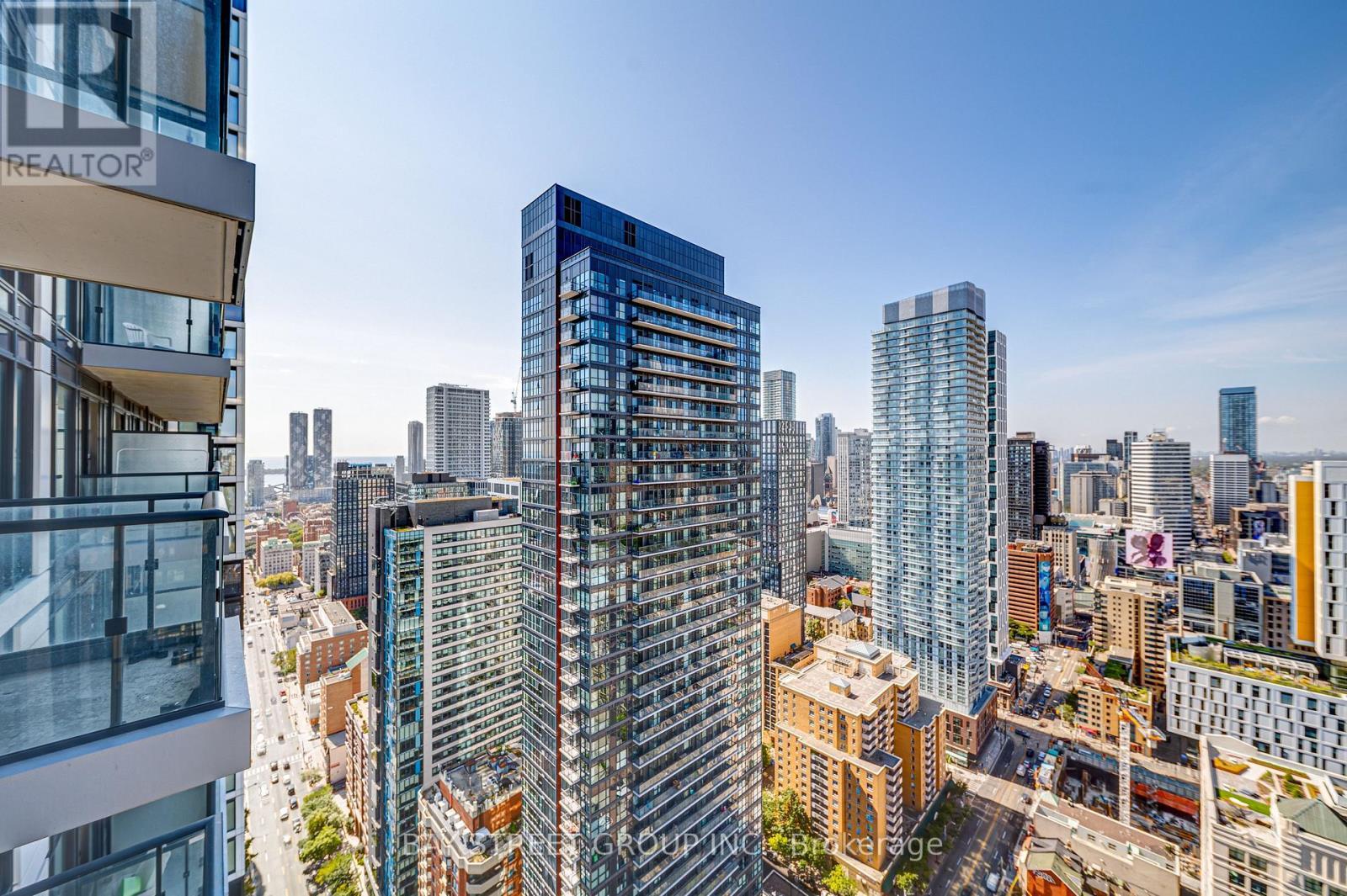 3809 - 251 Jarvis Street, Toronto, ON - Outdoor With Facade