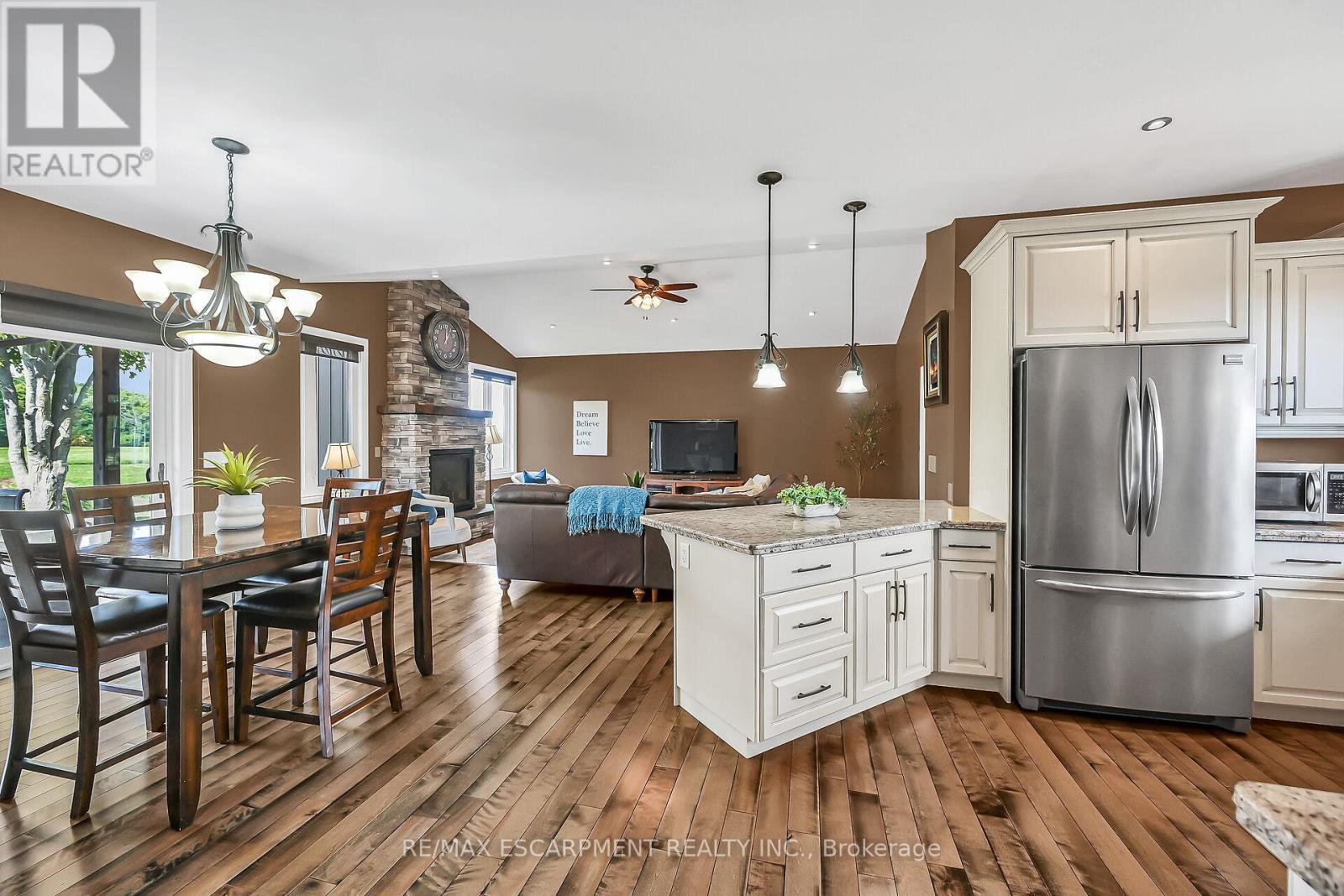 175 Yaremy Road, Haldimand, ON - Indoor