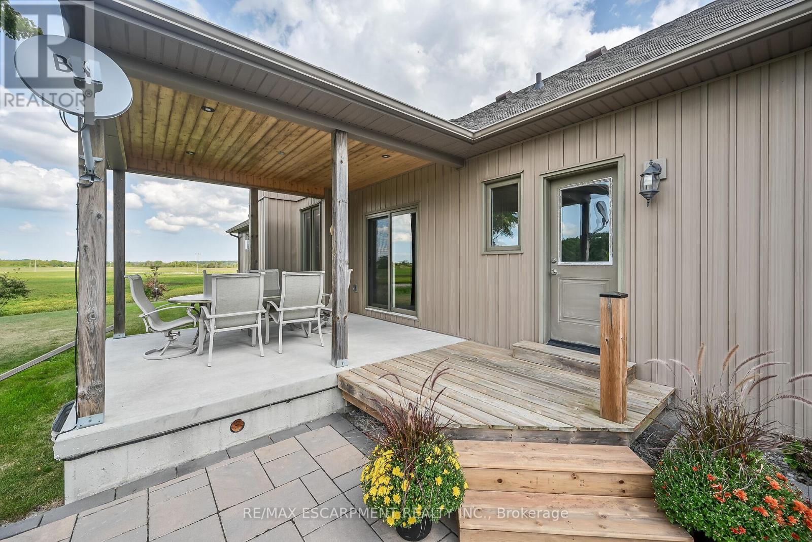 175 Yaremy Road, Haldimand, ON - Outdoor With Deck Patio Veranda With Exterior