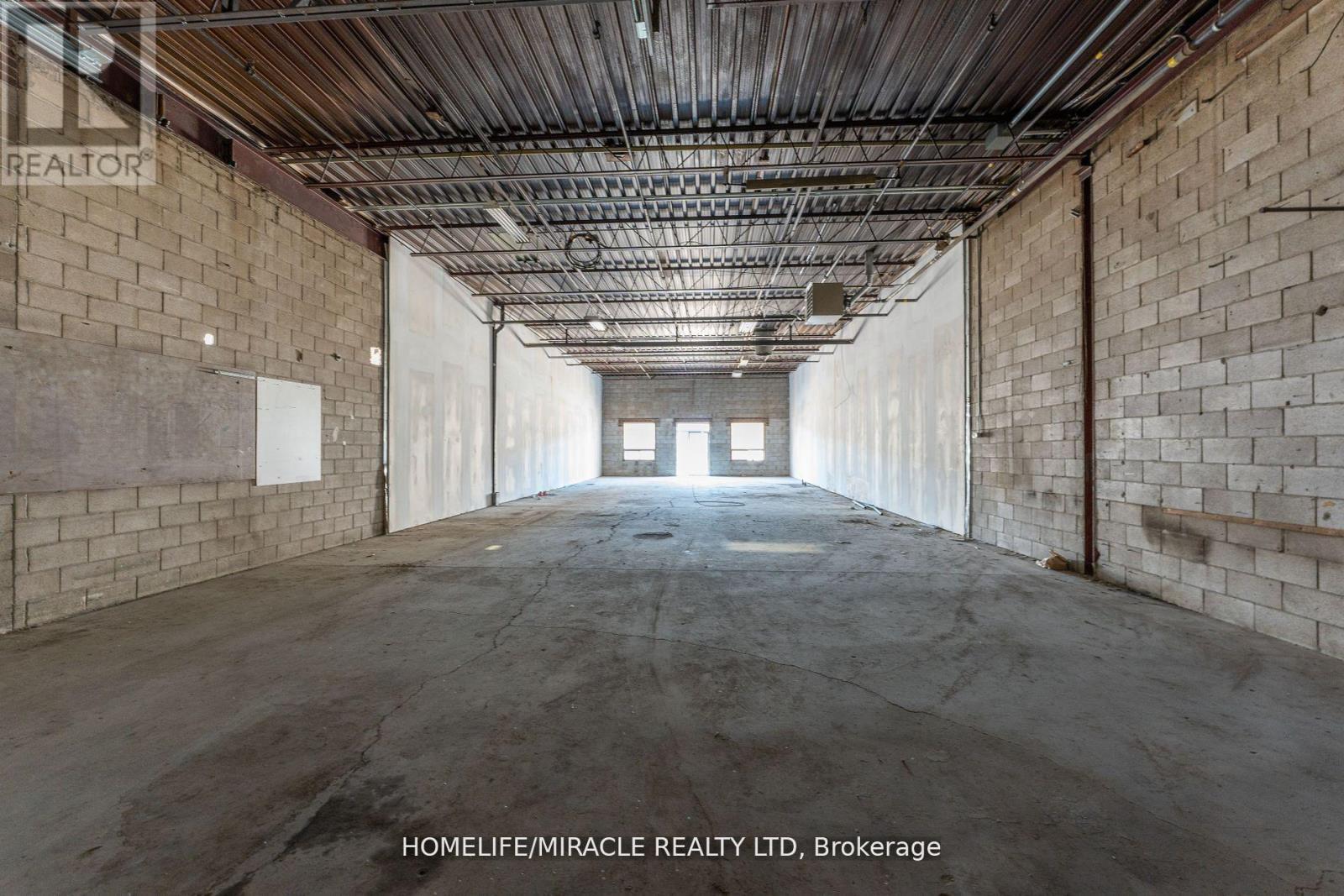 16 - 7517 Bren Road, Mississauga, ON