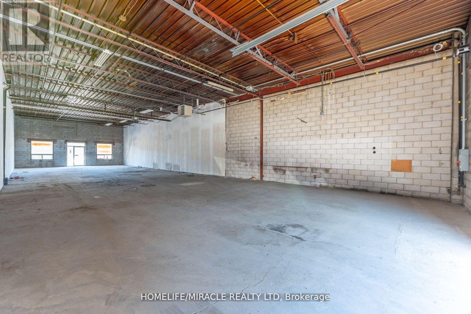 16 - 7517 Bren Road, Mississauga, ON