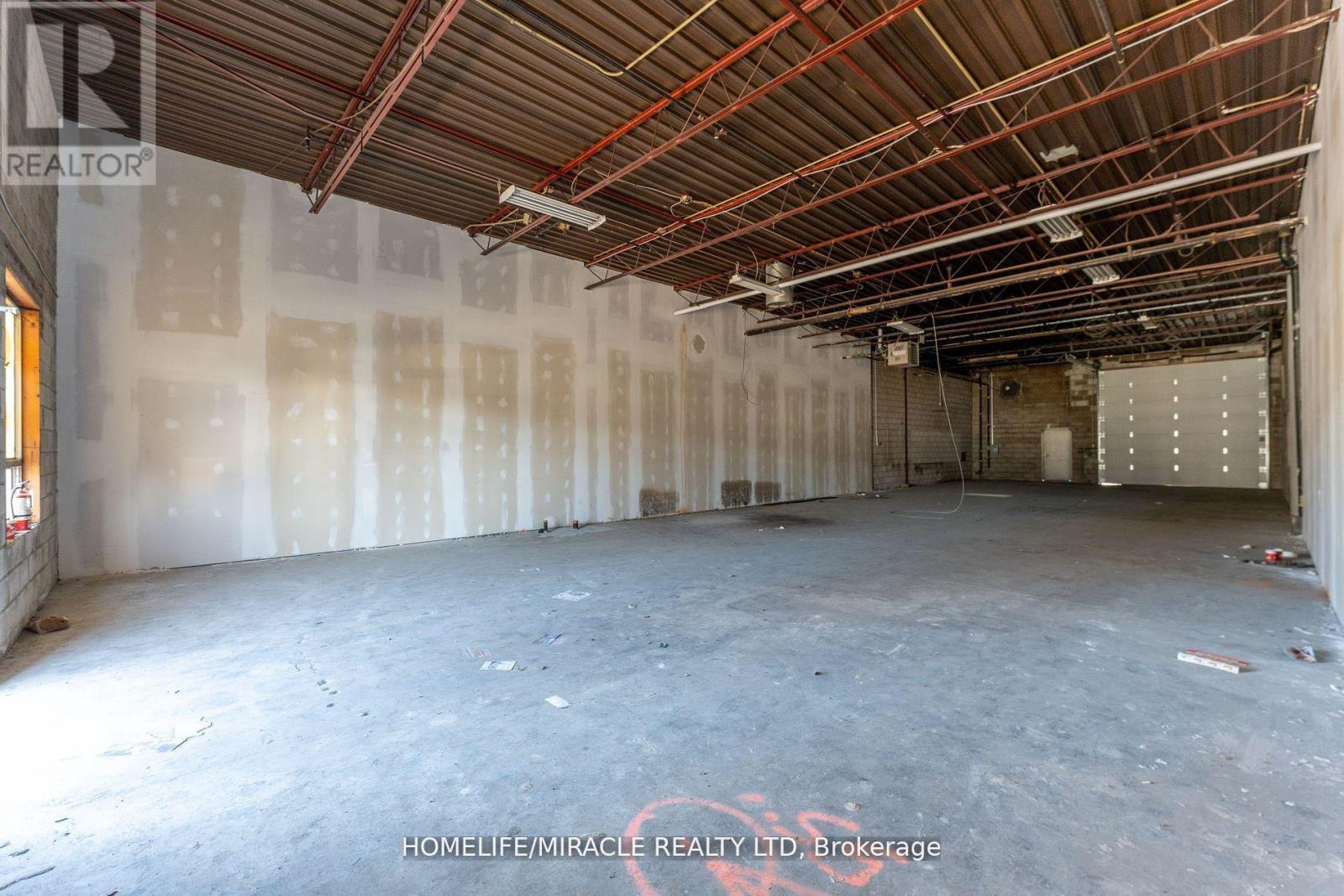 16 - 7517 Bren Road, Mississauga, ON