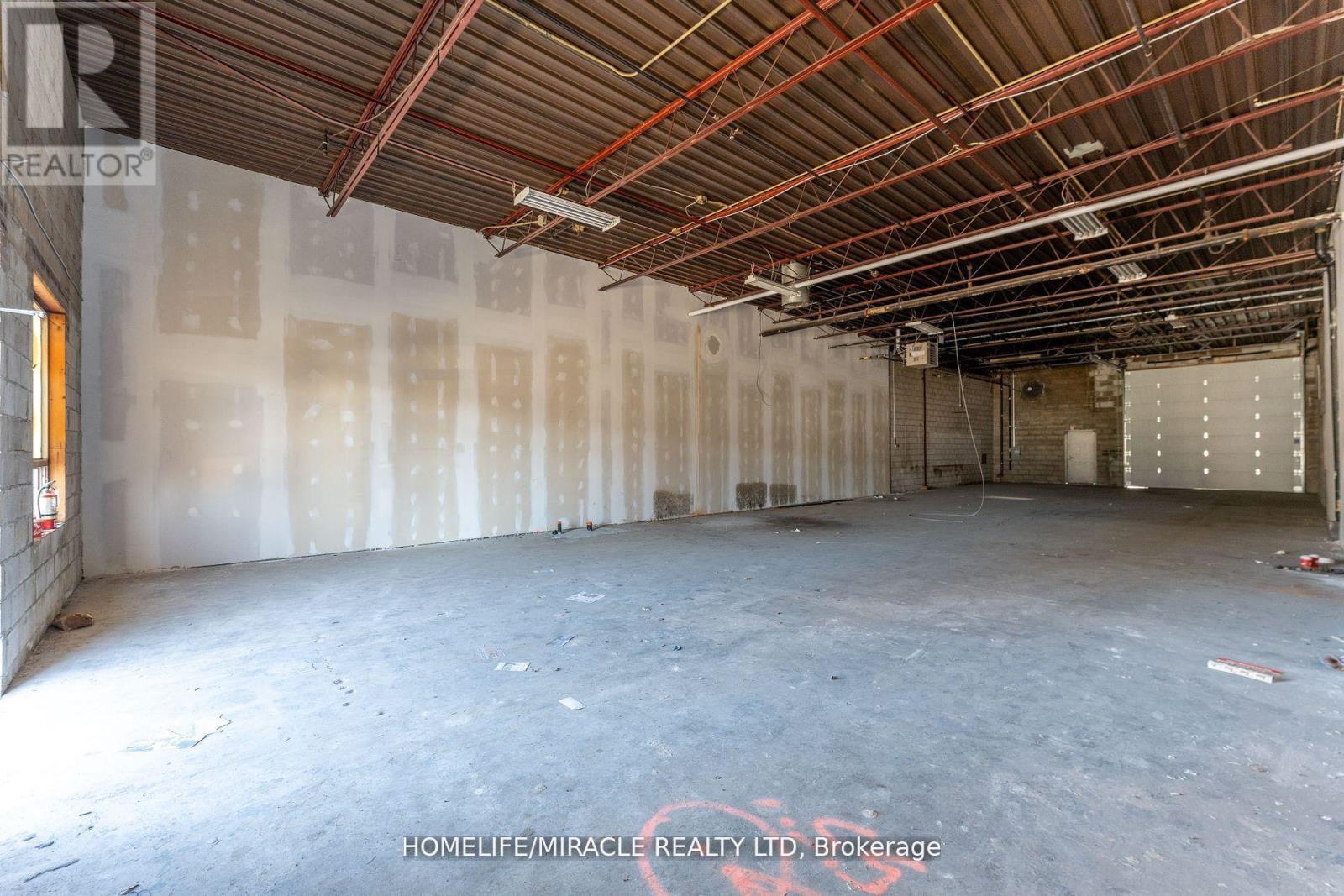 16 - 7517 Bren Road, Mississauga, ON