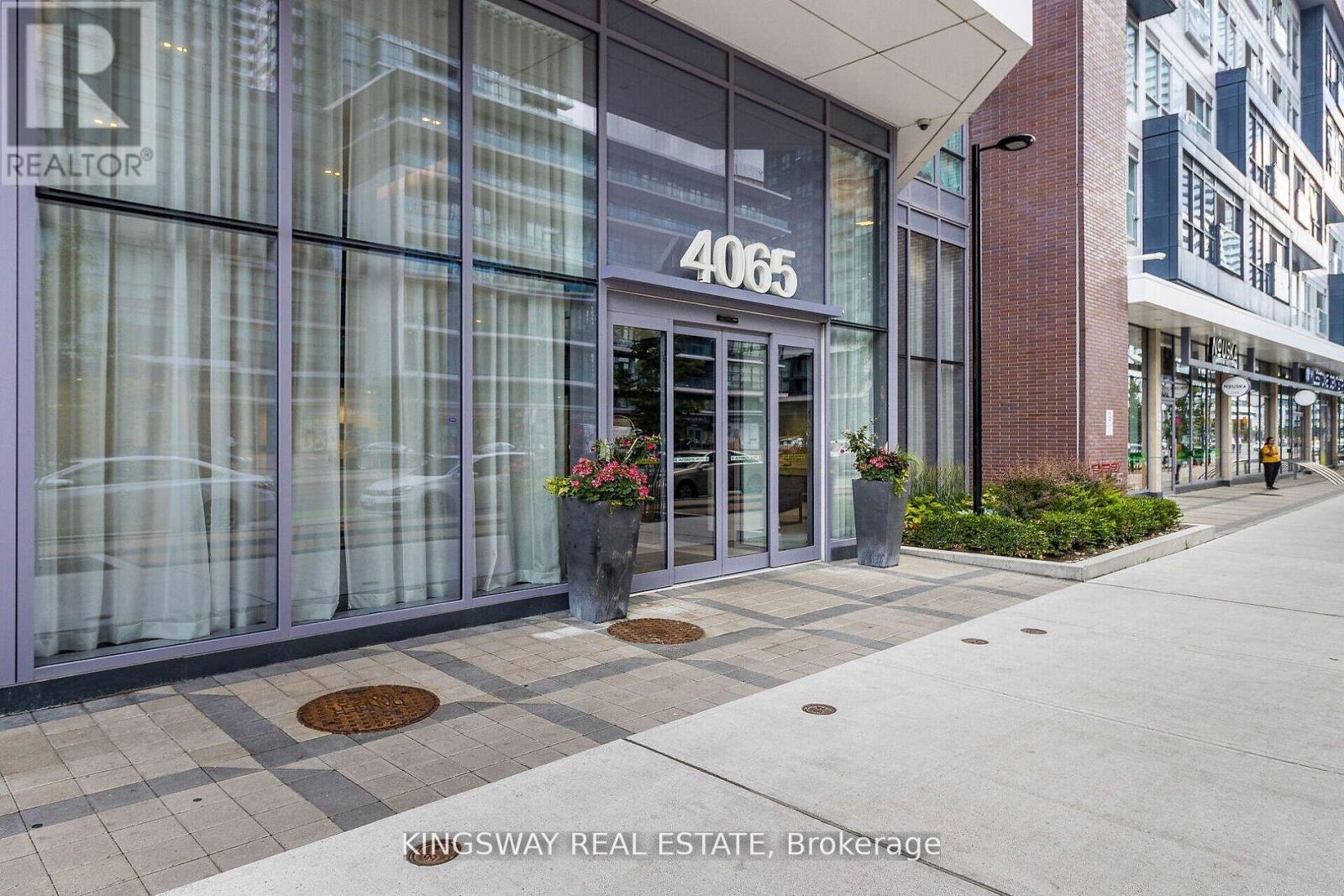 3311 - 4065 Confederation Parkway, Mississauga, ON - Outdoor