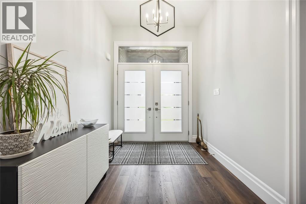 452 Chrisvale Boulevard, Sarnia, ON - Indoor Photo Showing Other Room