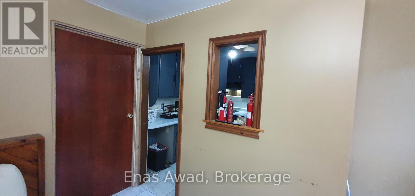 724 Third Avenue, Peterborough (Otonabee Ward 1), ON - Indoor