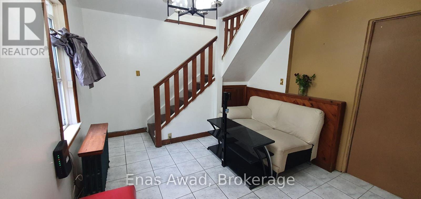 724 Third Avenue, Peterborough (Otonabee Ward 1), ON - Indoor Photo Showing Other Room