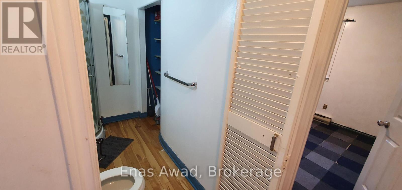 724 Third Avenue, Peterborough (Otonabee Ward 1), ON - Indoor