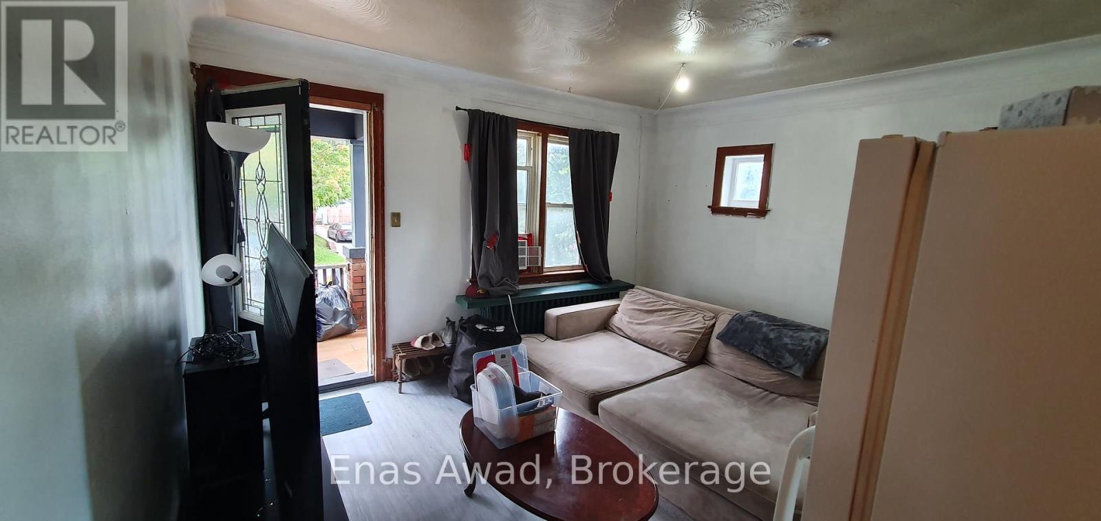 724 Third Avenue, Peterborough (Otonabee Ward 1), ON - Indoor Photo Showing Other Room