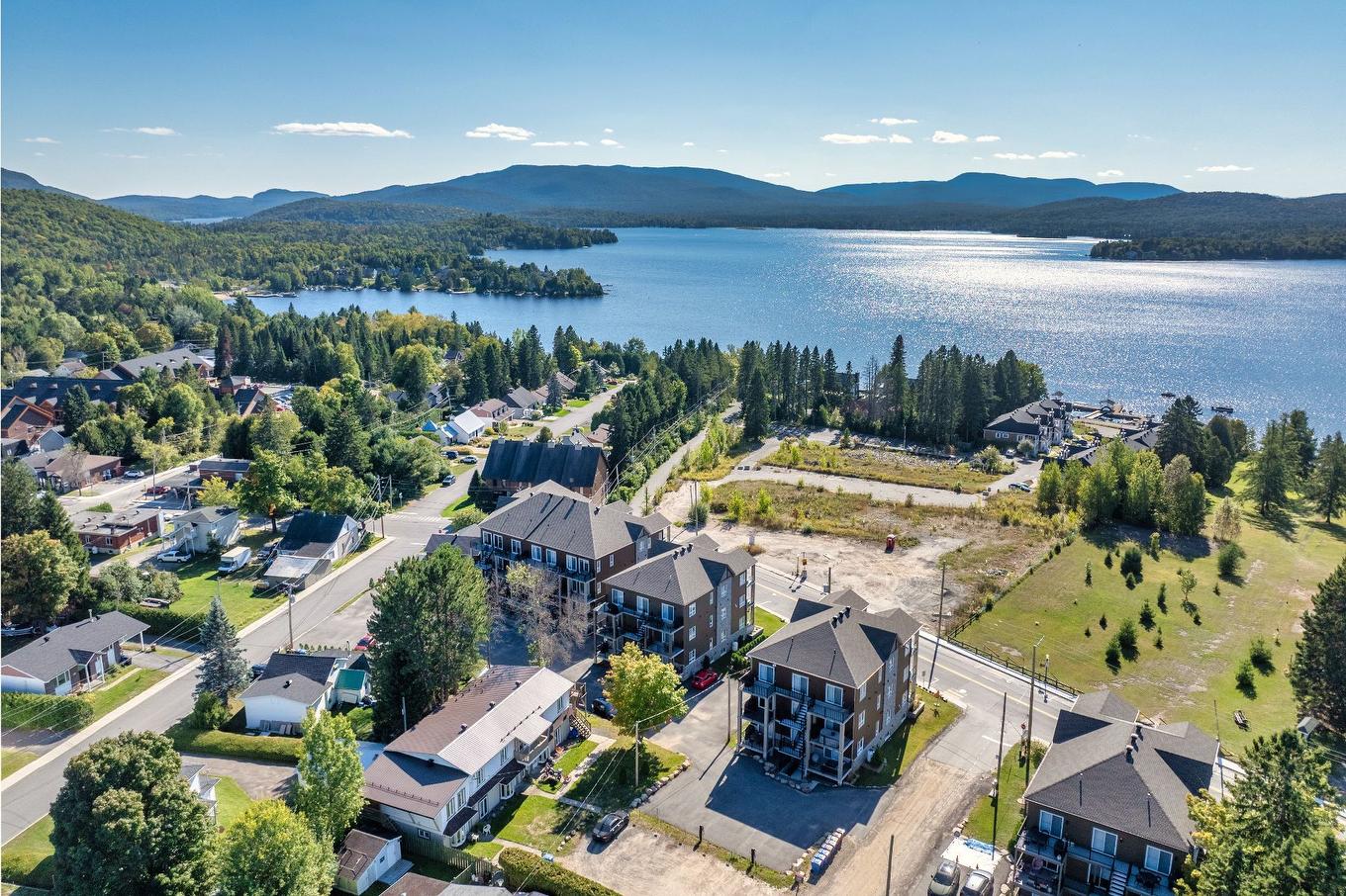 Photo aérienne - 202-281 Rue Principale, Saint-Donat, QC - Outdoor With Body Of Water With View