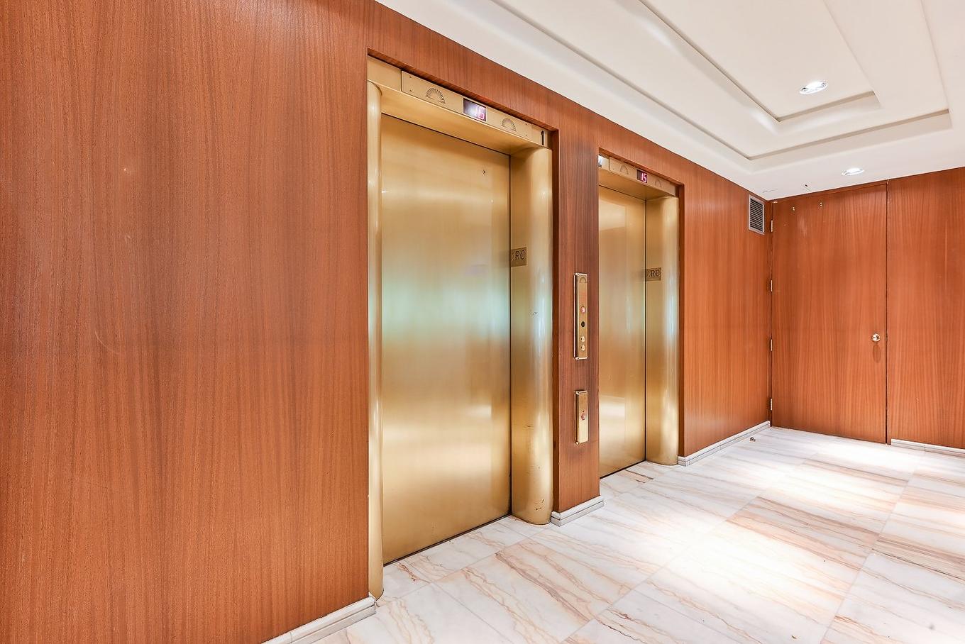 Elevator - 1101-50 Rue Berlioz, Montréal (Verdun/Île-Des-Soeurs), QC - Indoor Photo Showing Other Room