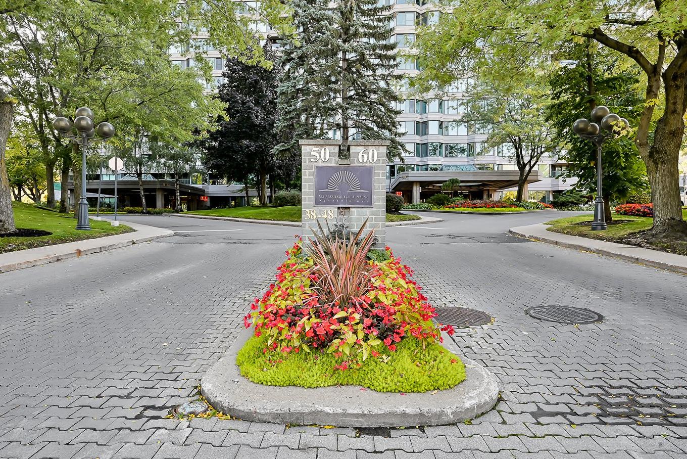 Exterior entrance - 1101-50 Rue Berlioz, Montréal (Verdun/Île-Des-Soeurs), QC - Outdoor