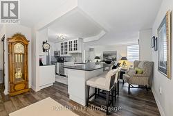 Large Breakfast Bar -