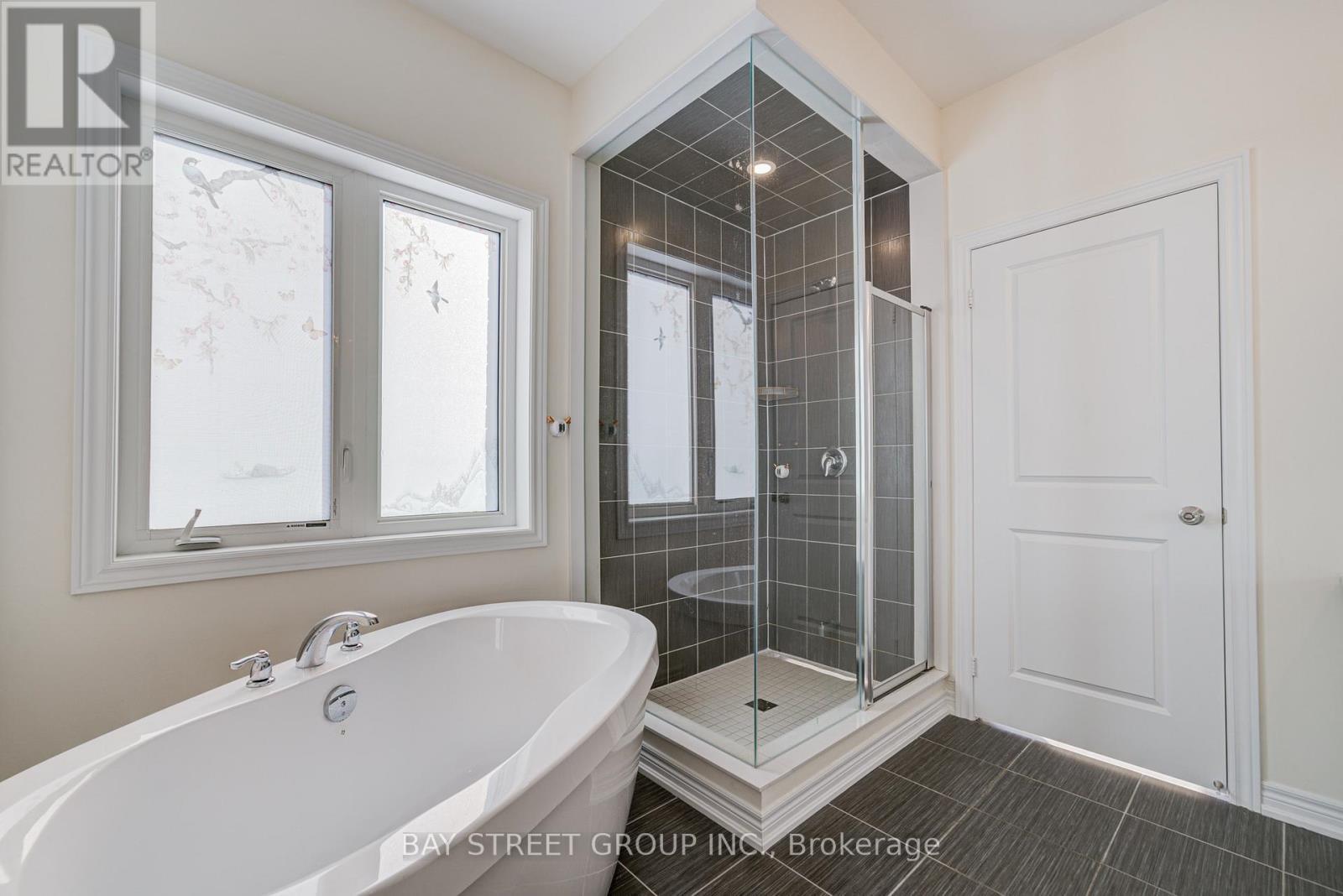 2643 Delphinium Trail, Pickering, ON - Indoor Photo Showing Bathroom