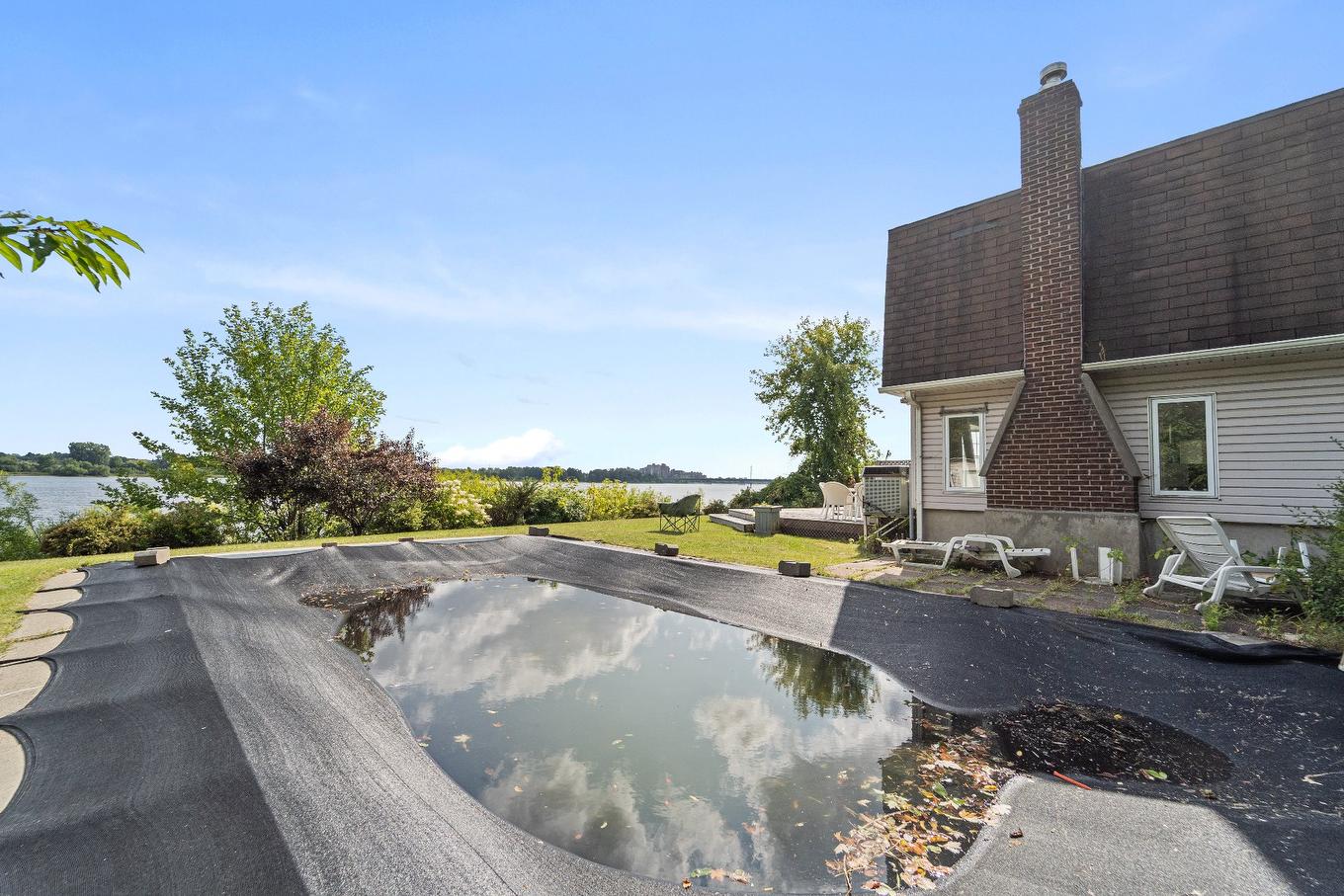 Pool - 7212 Boul. Lévesque E., Laval (Duvernay), QC - Outdoor