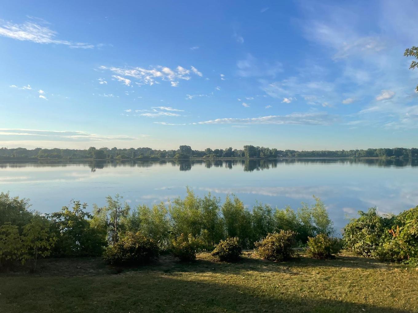 Access to a body of water - 7212 Boul. Lévesque E., Laval (Duvernay), QC - Outdoor With Body Of Water With View