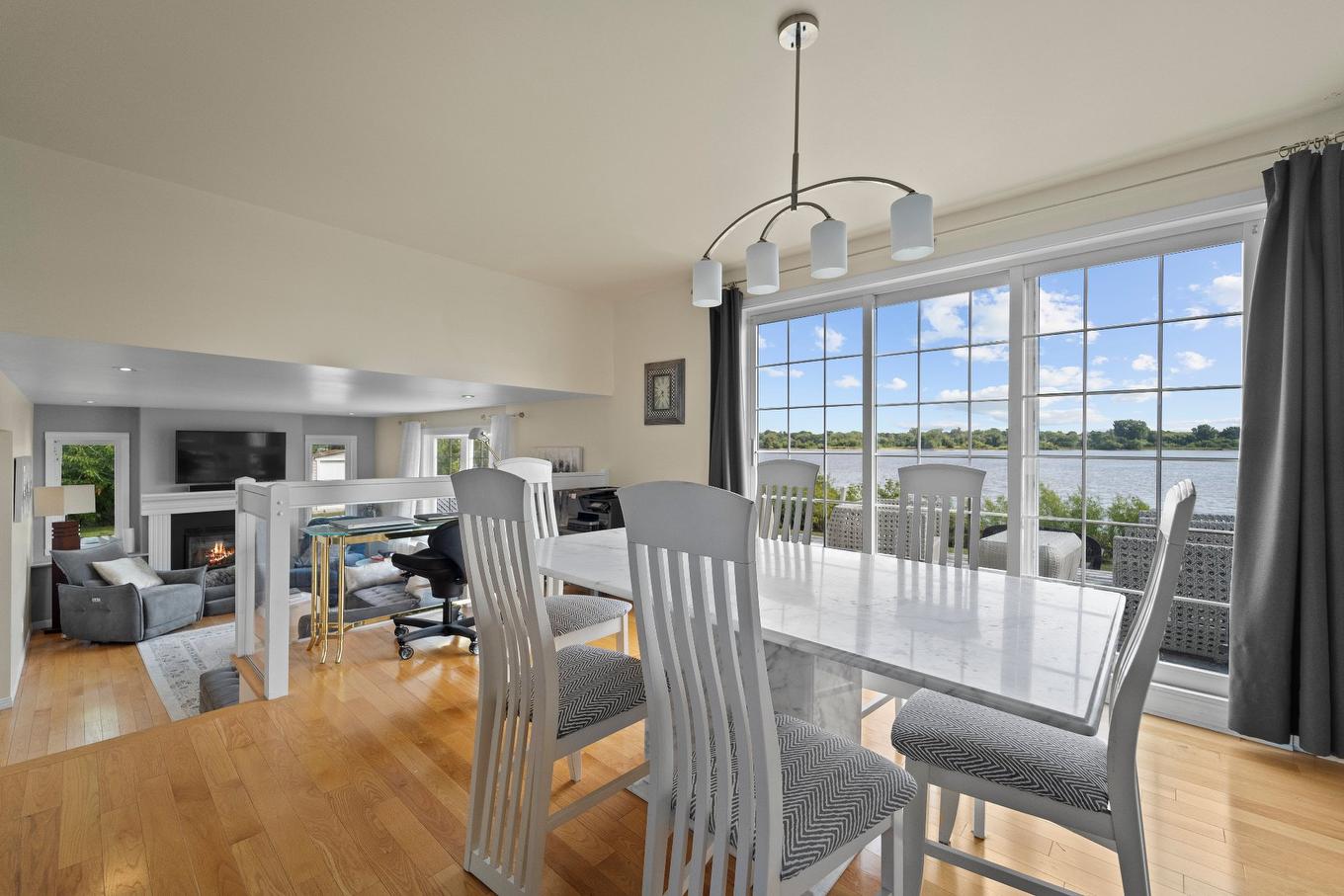 Dining room - 7212 Boul. Lévesque E., Laval (Duvernay), QC - Indoor Photo Showing Dining Room