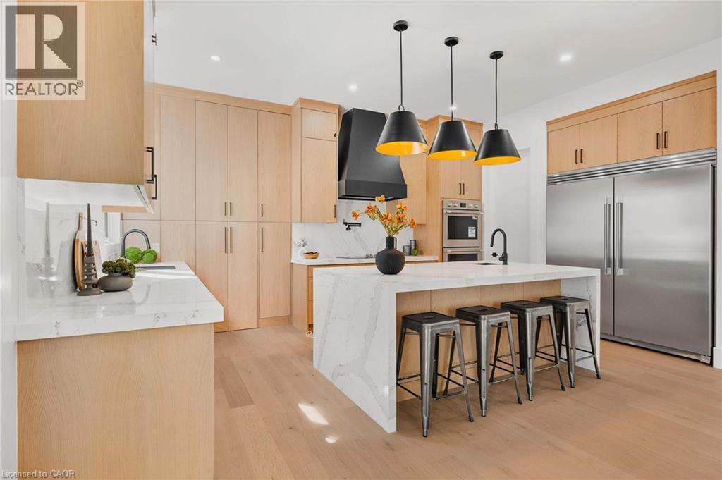 1060 Walton Avenue, Listowel, ON - Indoor Photo Showing Kitchen With Upgraded Kitchen